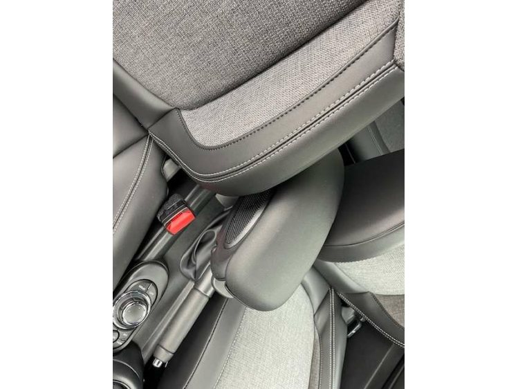 MINI Cooper 1.5/AUT/NAVI/SPORTZ/17