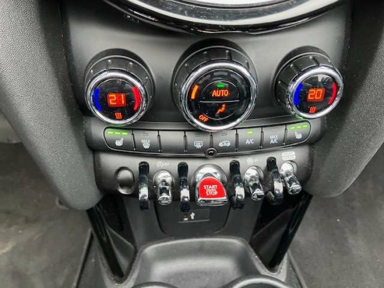 MINI Cooper Cabrio Cabriolet AUT/RESOLUTE EDITION/LEDER/17