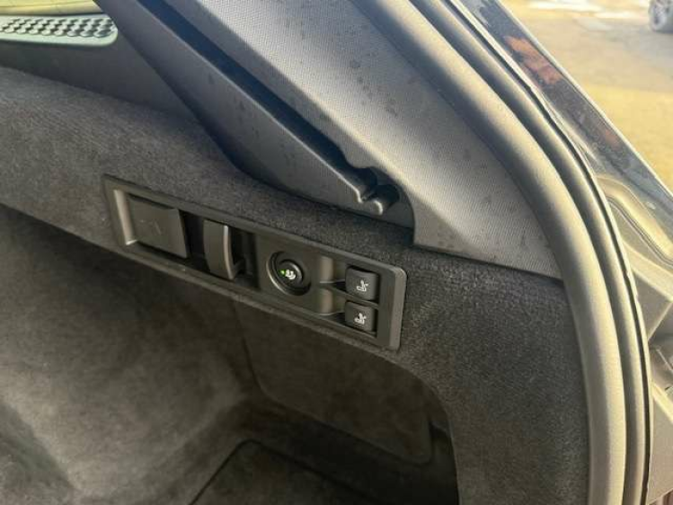 BMW 320 Tour/ 320iAS M SPORT/HEADUP/PANO/19