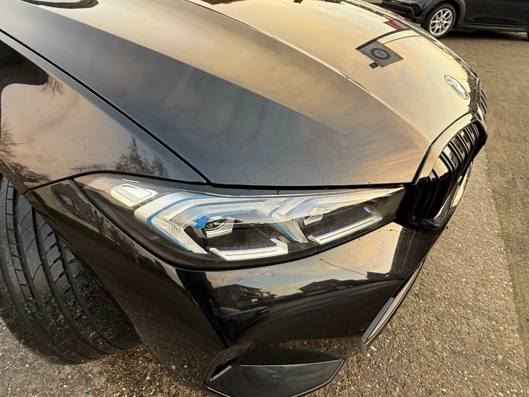 BMW 320 Tour/ 320iAS M SPORT/HEADUP/PANO/19