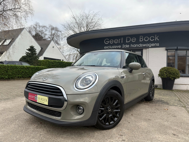 MINI One AUT./NAV/VERW.ZETELS/ALU BLACK/PDC Geert De Bock