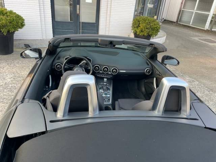 Audi TT Roadster 45 TFSI QuattroSTR SLINE 20
