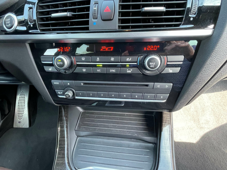 BMW X4 2.0iA xDrive20 M SPORT/NAVI/CAMERA/19