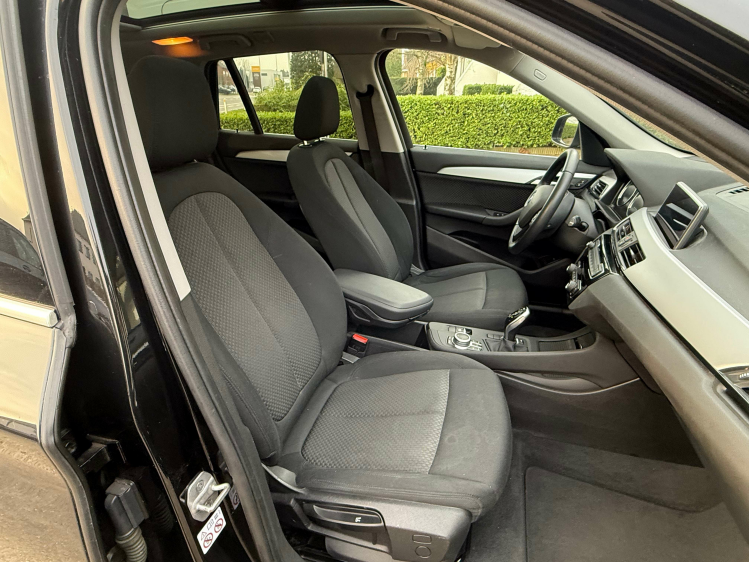 BMW X1 1.5iA sDrive18/NAVI/PANO DAK/PDC/ALU Geert De Bock