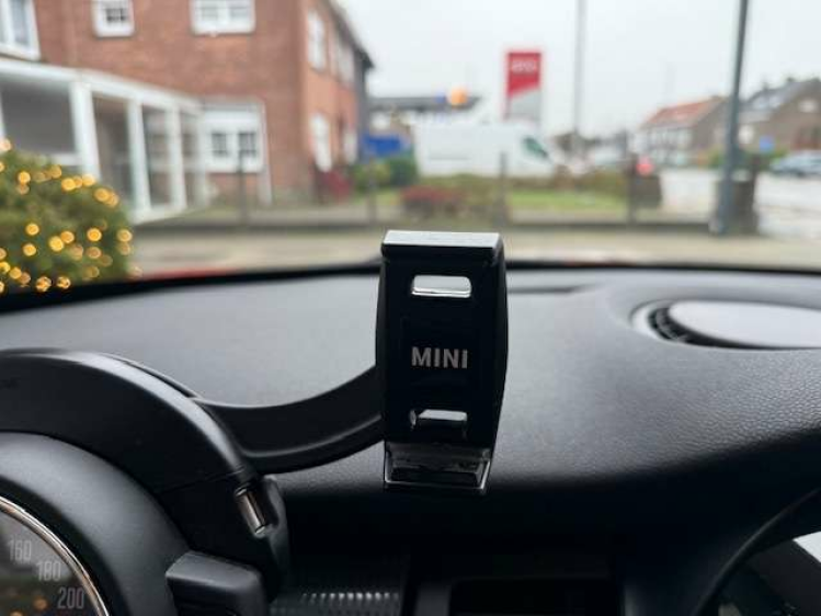 MINI Cooper 1.5/5 DEURS/ZWART DAK/PDC/ALU Geert De Bock