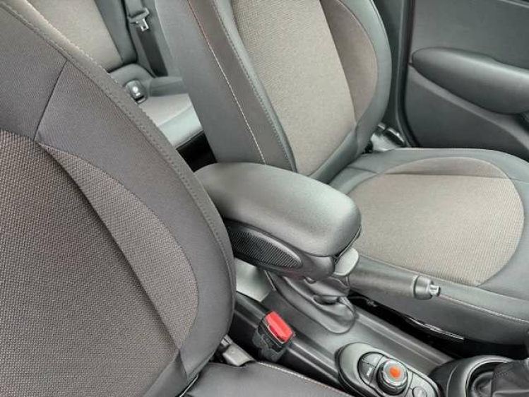 MINI Cooper 1.5/5 DEURS/ZWART DAK/PDC/ALU Geert De Bock