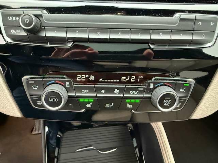 BMW X1 IA xDrive25e/HEAD UP/PANODAK/LEDER/X L/verkocht Geert De Bock