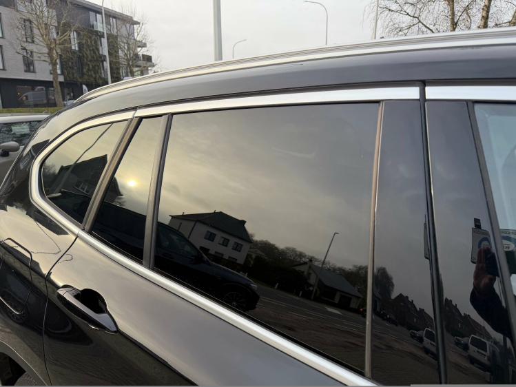 BMW X1 iA sDrive18/NAVI/PANO DAK/PDC/ALU Geert De Bock