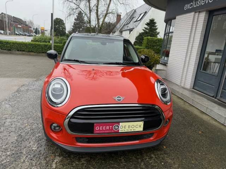 MINI Cooper 1.5/5 DEURS/ZWART DAK/PDC/ALU**VERKOCHT*** Geert De Bock