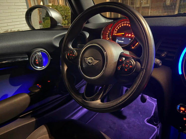 MINI One 1.5 ISLINGTON ALU BLACK Geert De Bock