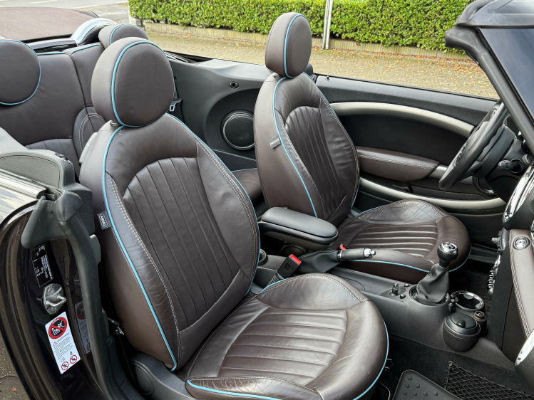MINI Cooper D Cabrio Cabriolet 1.6 D/HIGHGATE/LEDER//17