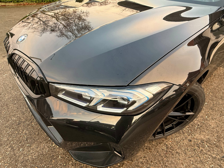 BMW 320 Tour/320iAS MSPORT/HEADUP/PANO/19