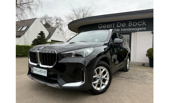 Geert De Bock - BMW X1