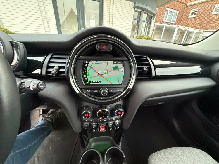 MINI One AUT./NAV/VERW.SPORTZETELS/ALU BLACK/PDC Geert De Bock