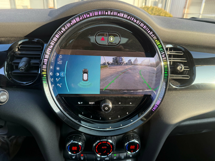 MINI Cooper AUT/5DEURS/BLACKLINE/PANO/LEDER/CAMERA Geert De Bock