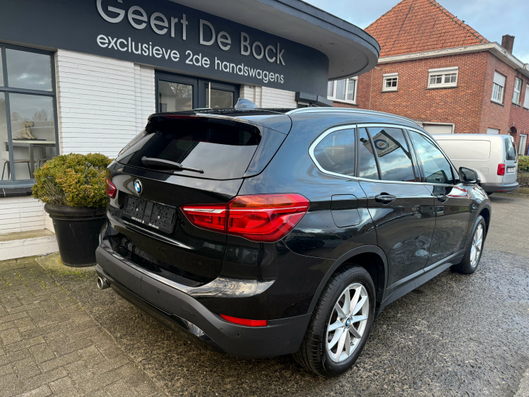 BMW X1 SPORT/AUT/NAVI/PANO DAK/BLACK LINE Geert De Bock
