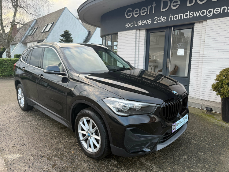 BMW X1 SPORT/AUT/NAVI/PANO DAK/BLACK LINE Geert De Bock