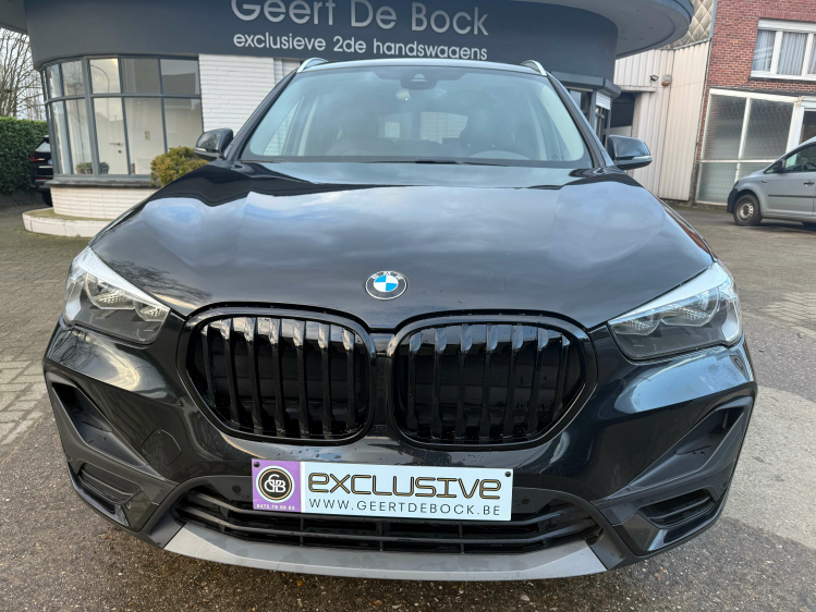 BMW X1 SPORT/AUT/NAVI/PANO DAK/BLACK LINE Geert De Bock