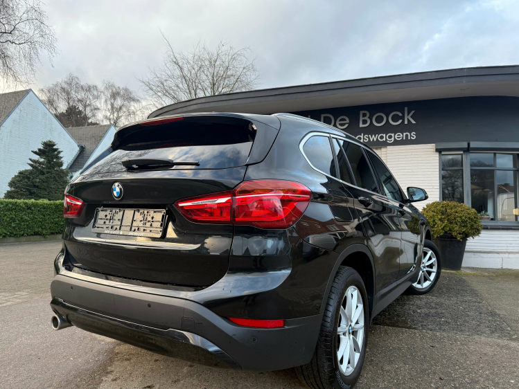 BMW X1 SPORT/AUT/NAVI/PANO DAK/BLACK LINE Geert De Bock