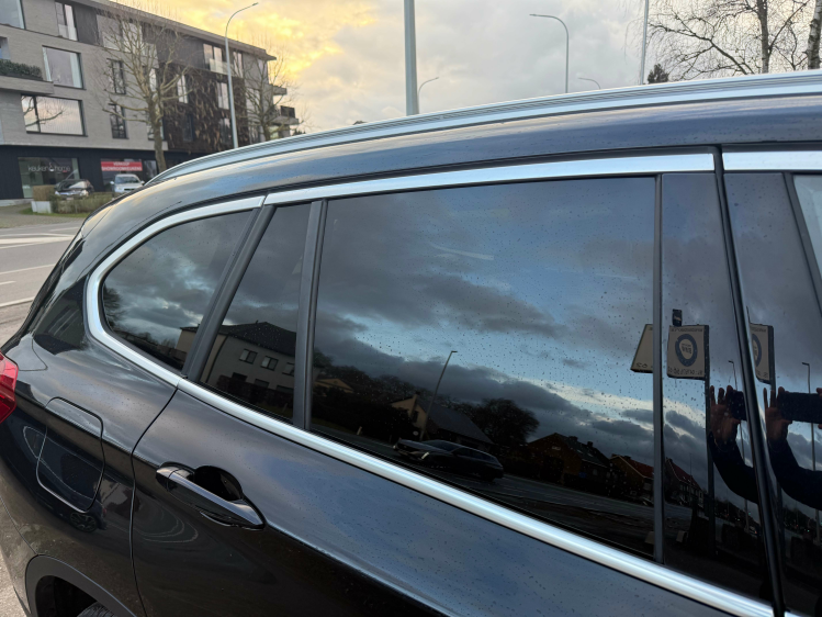 BMW X1 SPORT/AUT/NAVI/PANO DAK/BLACK LINE Geert De Bock