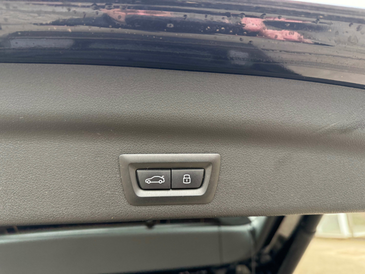 BMW X1 SDrive18 /NAVI/PDC NEW MODEL*VERKOCHT* Geert De Bock