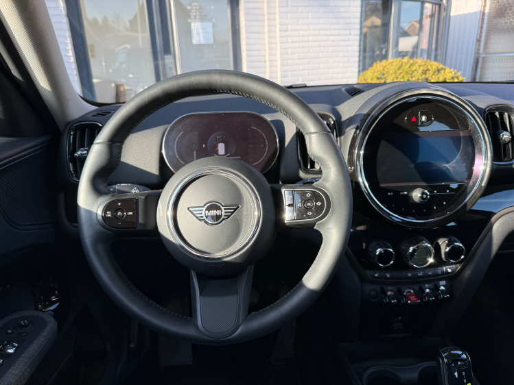 MINI Cooper Countryman AUT/NAVI/CAMERA/APPLE C/SPORTZET/ALU BLACK Geert De Bock