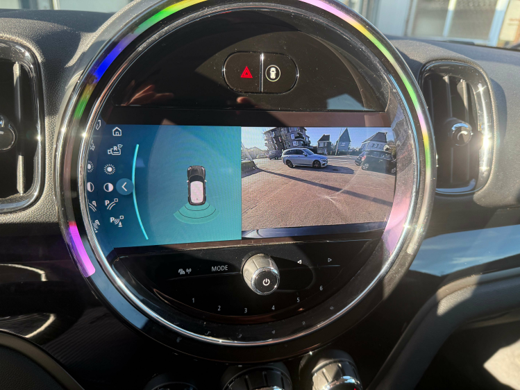 MINI Cooper Countryman AUT/NAVI/CAMERA/APPLE C/SPORTZET/ALU BLACK Geert De Bock