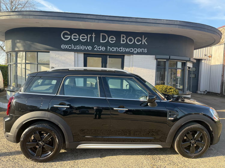 MINI Cooper Countryman AUT/NAVI/CAMERA/APPLE C/SPORTZET/ALU BLACK Geert De Bock