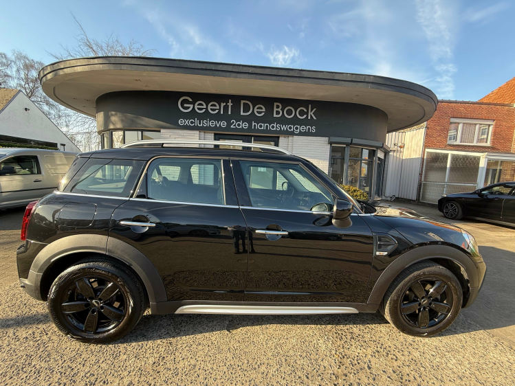 MINI Cooper Countryman AUT/NAVI/CAMERA/APPLE C/SPORTZET/ALU BLACK Geert De Bock