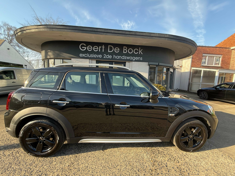 MINI Cooper Countryman AUT/NAVI/CAMERA/APPLE C/SPORTZET/ALU BLACK Geert De Bock
