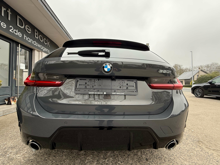 BMW 320 Tour/320iAS MSPORT/HEADUP/PANO/ Geert De Bock