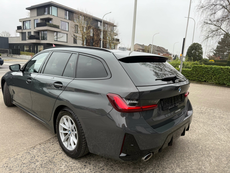 BMW 320 Tour/320iAS MSPORT/HEADUP/PANO/ Geert De Bock