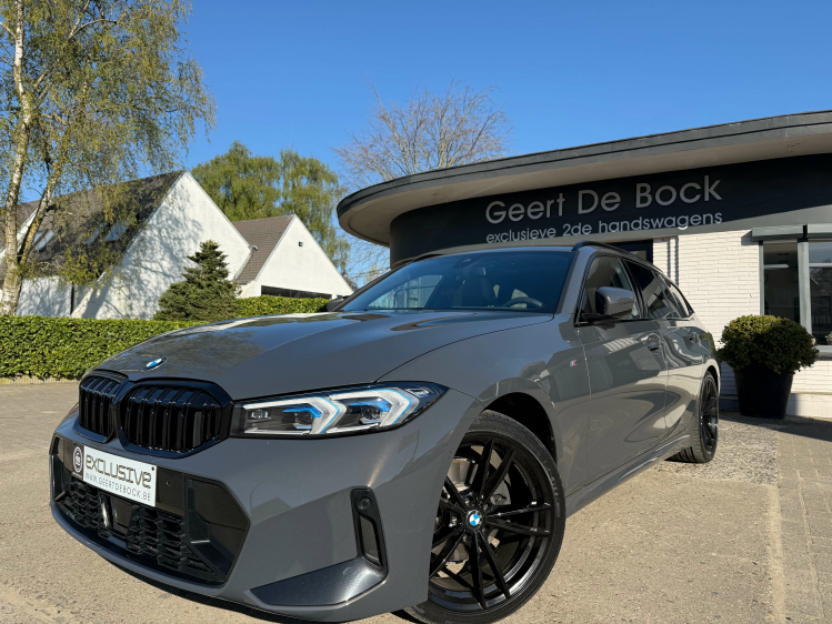 BMW 320 Tour/320iAS MSPORT/HEADUP/PANO/19