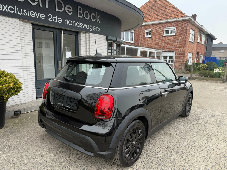 MINI One 1.5AUT/SPORT/BLACK LINE/ALU BLACK*VERKOCHT* Geert De Bock