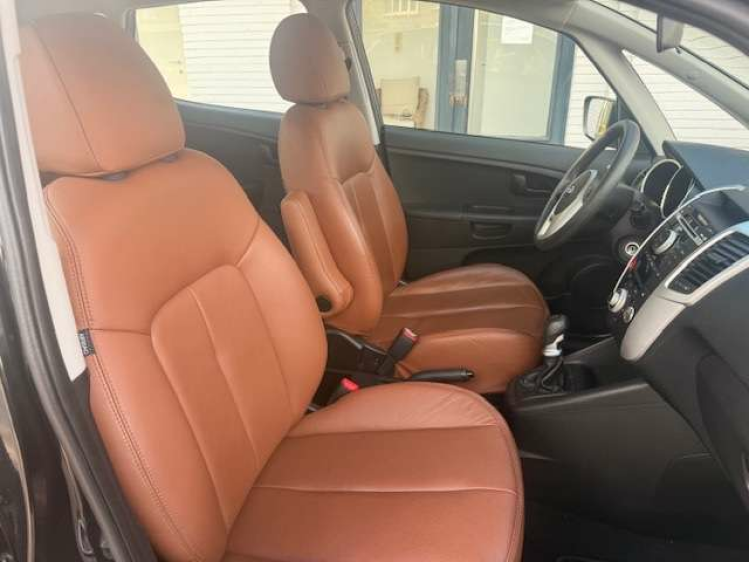 Kia Venga 1.4i Lounge/BRUIN LEDER/SLECHTS 29200KM Geert De Bock