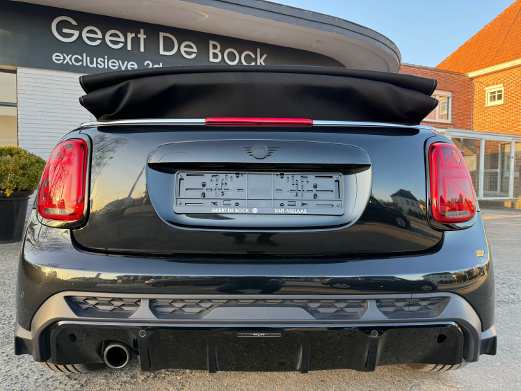 MINI Cooper Cabrio Cabrio AUT/JCW PACK/17