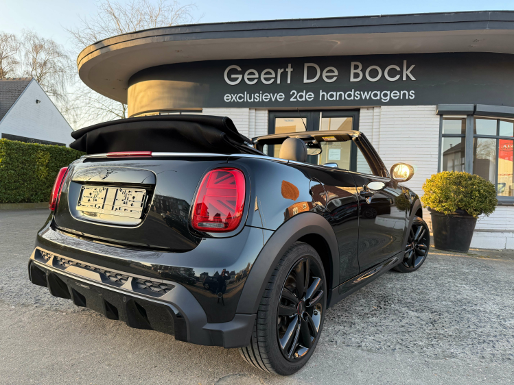 MINI Cooper Cabrio Cabrio AUT/JCW PACK/17