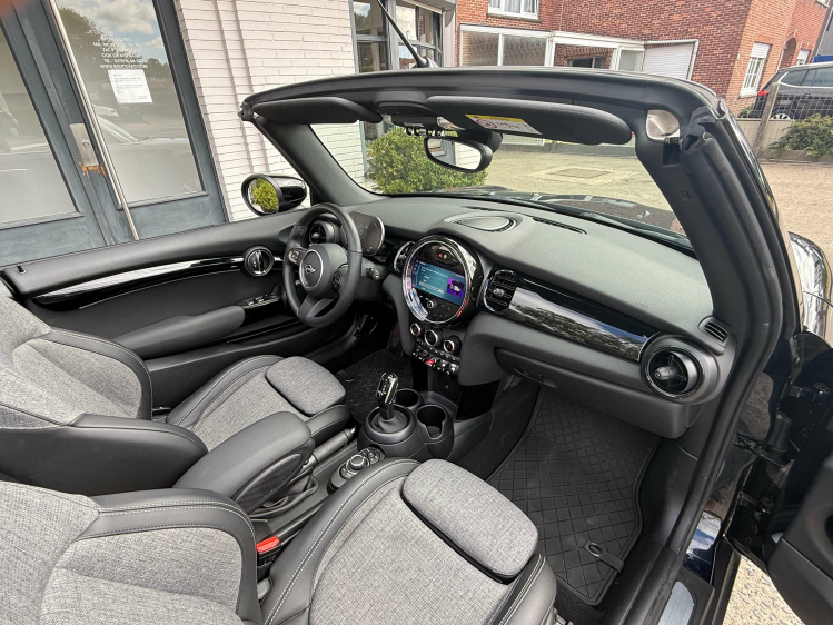 MINI Cooper Cabrio Cabriolet AUT/NAVI/CAMERA/17