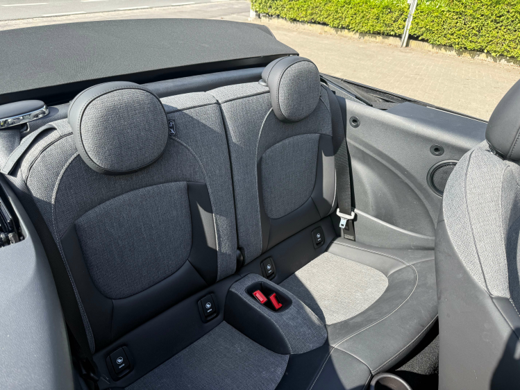 MINI Cooper Cabrio Cabriolet AUT/NAVI/CAMERA/17