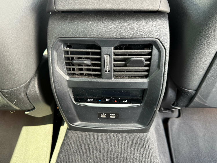 BMW 320 Touring 320iAS/M SPORT/PANO/HEAD UP/HIFI Geert De Bock