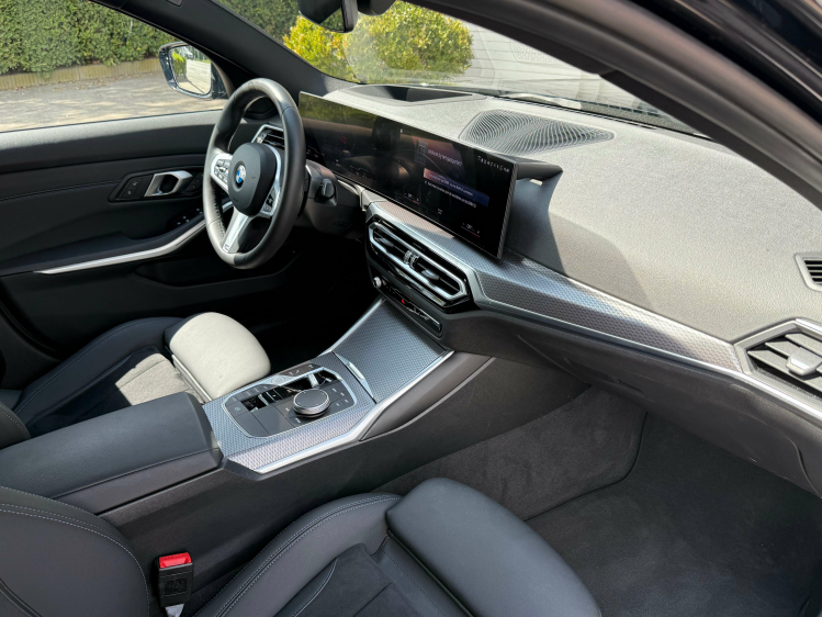 BMW 320 Touring 320iAS/M SPORT/PANO/HEAD UP/HIFI Geert De Bock