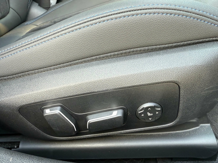 BMW 320 Touring 320iAS/M SPORT/PANO/HEAD UP/HIFI Geert De Bock