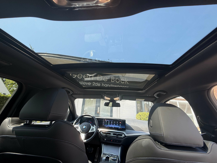 BMW 320 Touring 320iAS/M SPORT/PANO/HEAD UP/HIFI Geert De Bock