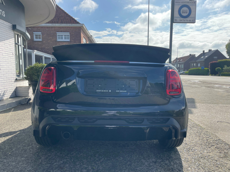 MINI Cooper Cabrio Cabriolet JCW KIT/BLACKLINE/APPLE CARPLAY** Geert De Bock