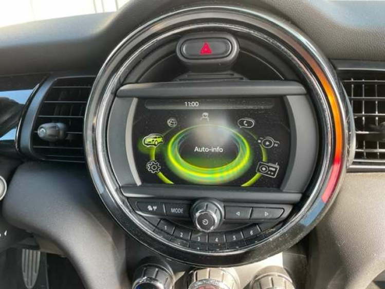 MINI One /BLACK SPORT/JCW INTERIEUR/ALU BLACK Geert De Bock