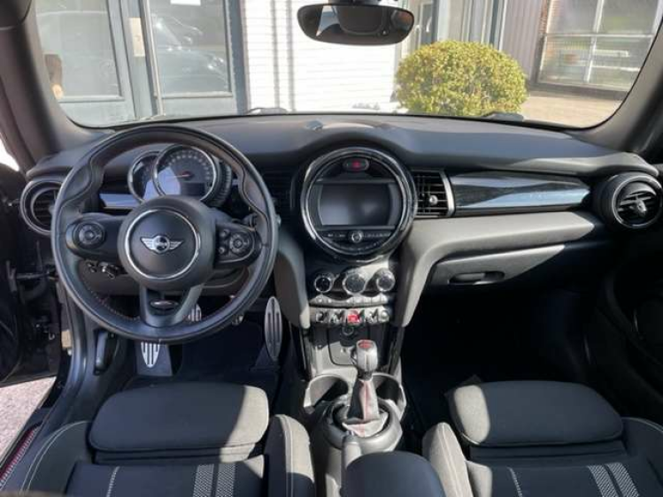 MINI One /BLACK SPORT/JCW INTERIEUR/ALU BLACK Geert De Bock