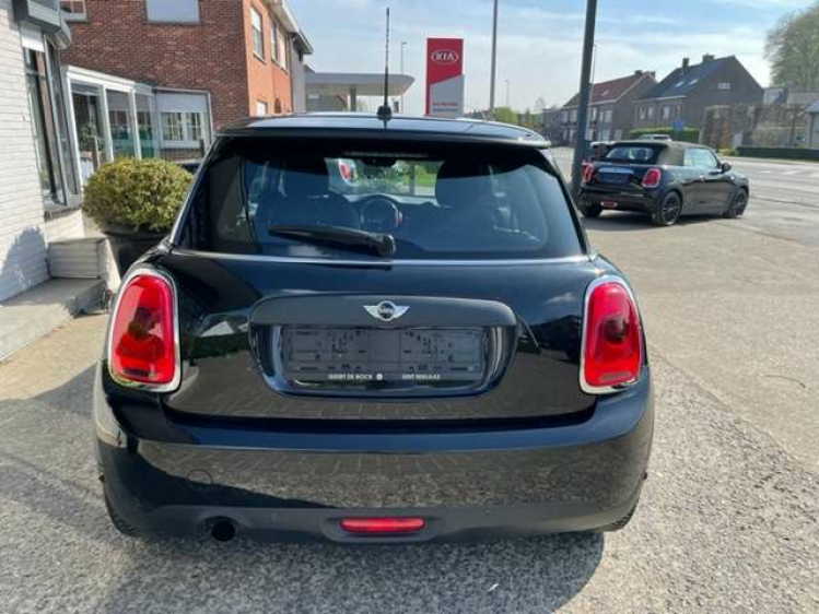 MINI One /BLACK SPORT/JCW INTERIEUR/ALU BLACK Geert De Bock