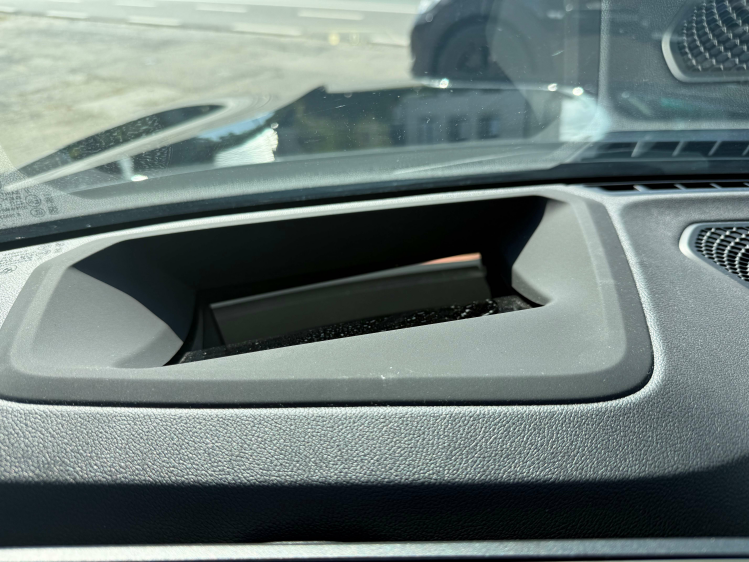 BMW 320 iAS TOURING/M SPORT/PANO/Head UP/19