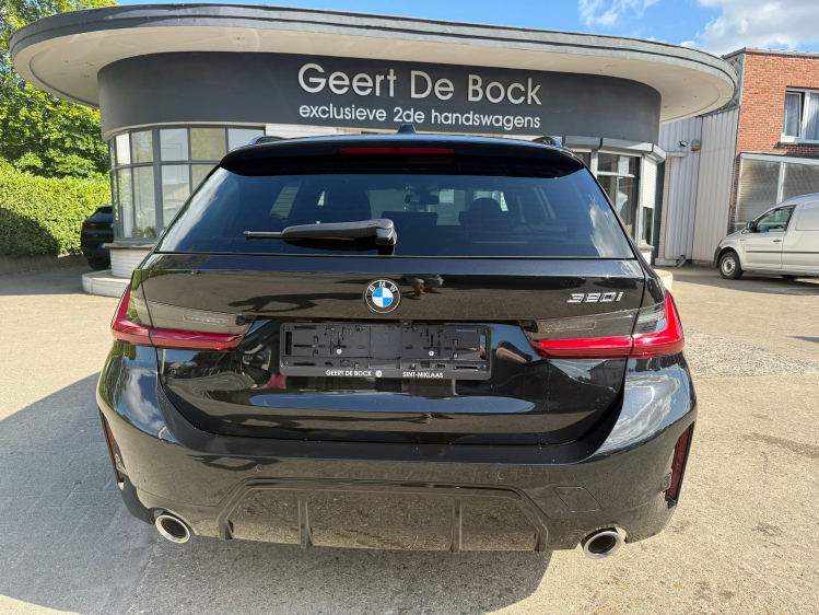 BMW 320 iAS TOURING/M SPORT/PANO/Head UP/19