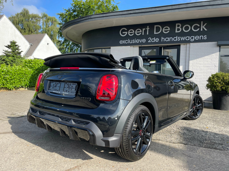 MINI Cooper Cabrio Cabriolet JCW KIT/BLACKL/APPLE CARPLAY**VERKOCHT** Geert De Bock
